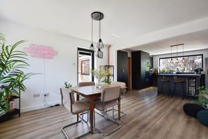 Photo 1- click for photo gallery